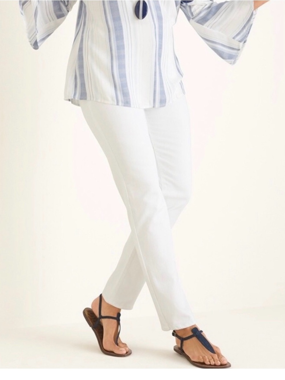 Chico's NWT Courtney So Slimming Women’s White Straight-Leg Ankle Pants Size 6